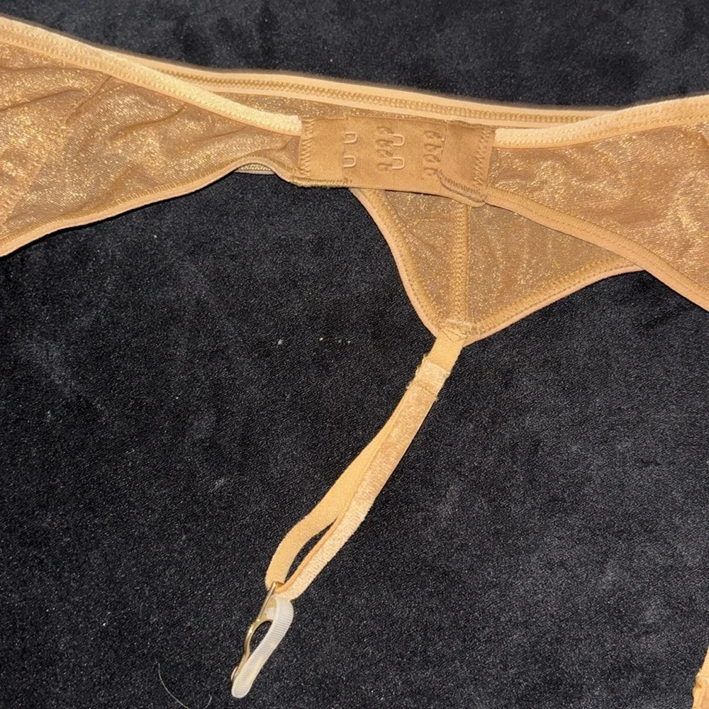 SKIMS Tan Gold Garter Belt small adjustable intimate wear